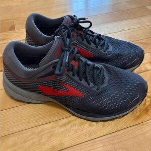 BROOKS Launch 5 Athletic Running Shoes Sneakers Grey Red Mens 11 DNA
